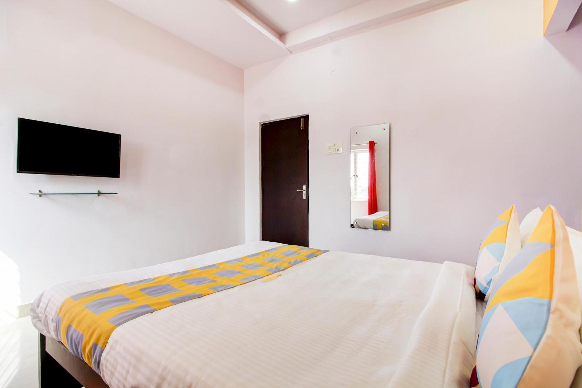 Hotel O Home Comfortable Stays, Near Aasam Gadh Current Office Sururnagar Экстерьер фото